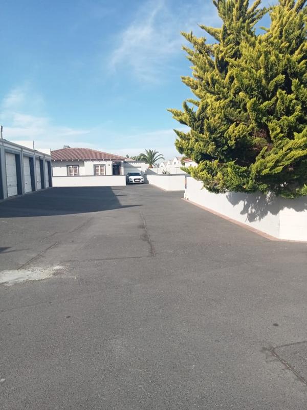 To Let 2 Bedroom Property for Rent in Parklands Western Cape